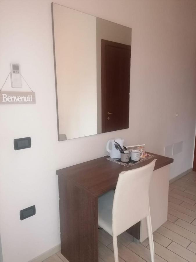 Alloggio Da Virginia Acomodação com café da manhã Taglio di Po Exterior foto